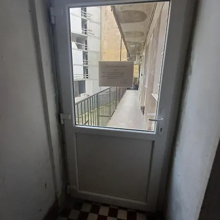 Flamingo L Apartman